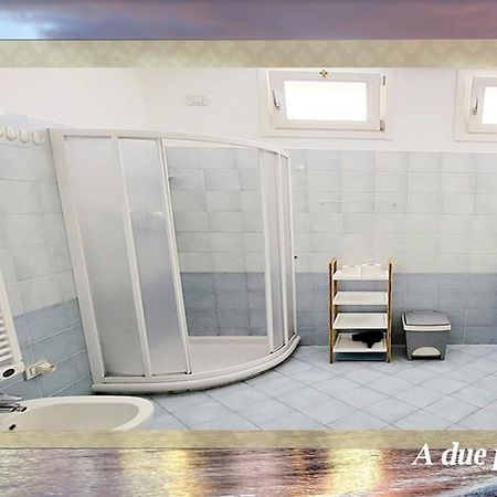 A Due Passi Beach Sestri Levante Bagian luar foto